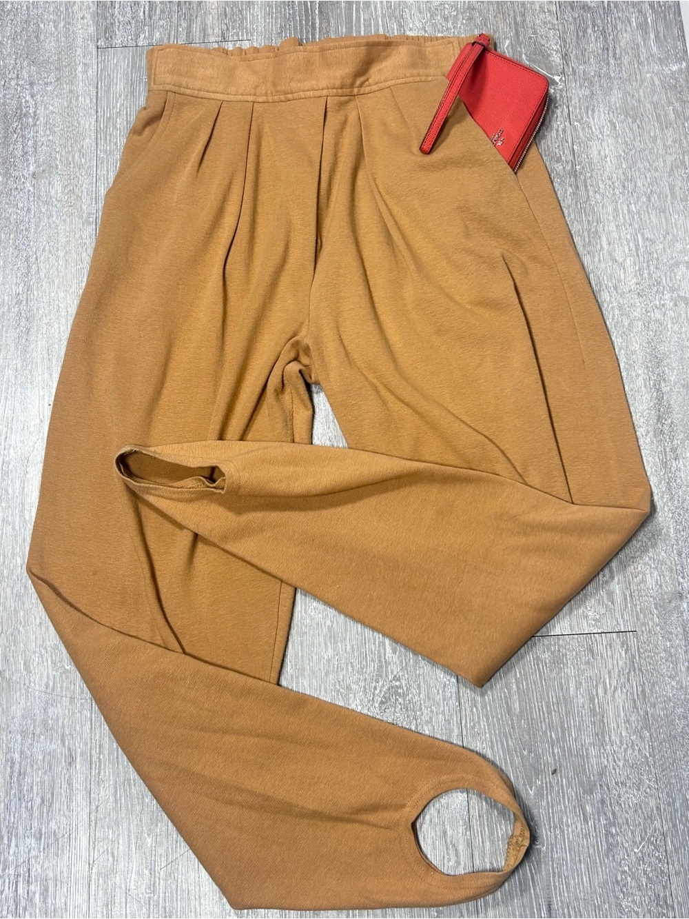 Vintage 1992 High Rise Stirrup Pants Caramel Cotton Pleated Women's
Med Tapered